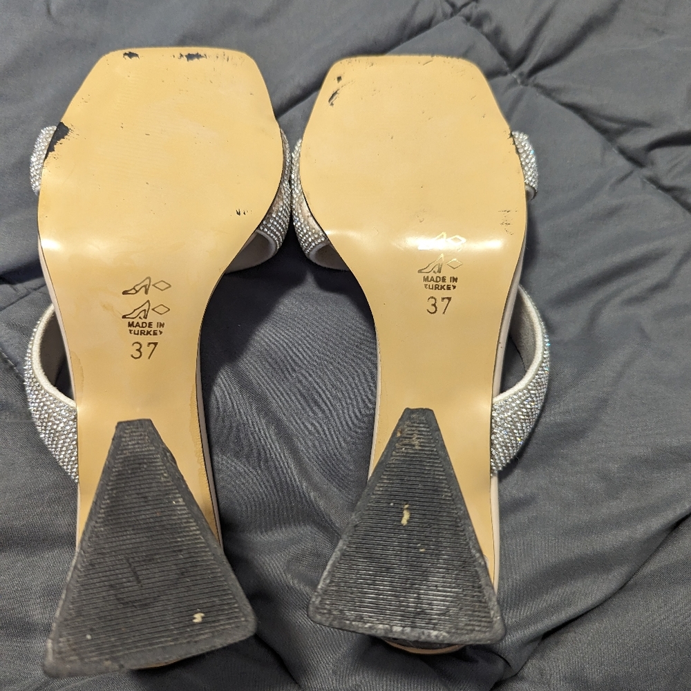Rovigo rhinestone strap heels 3 inch Sz:37 6.5 US. Made in Turkey - Picture 3 of 6